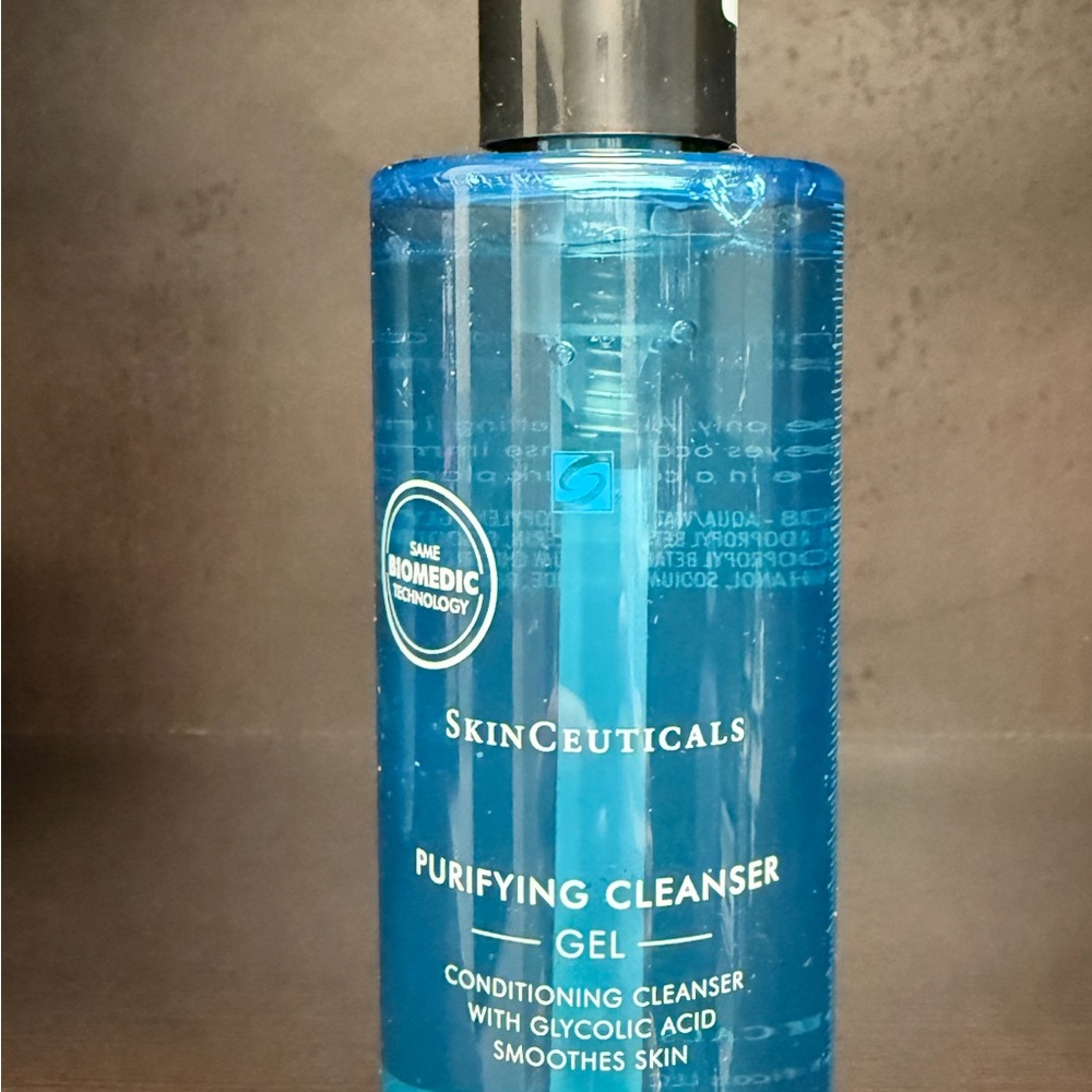SkinCeuticals Blue Cleanser & Exfoliant Gel